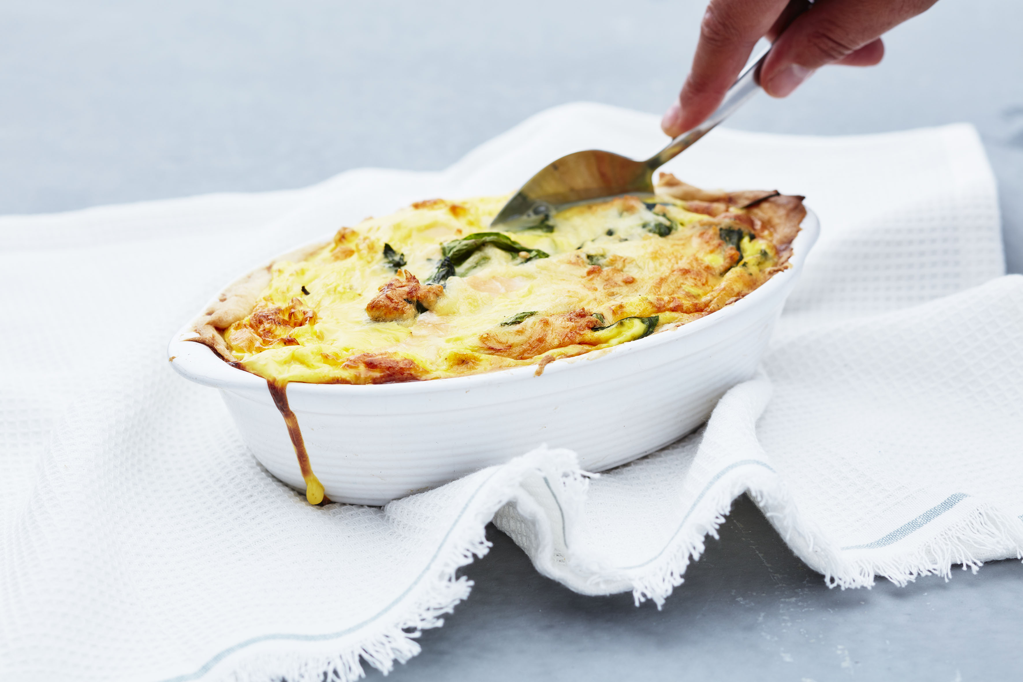 Pai med laks, spinat og ost